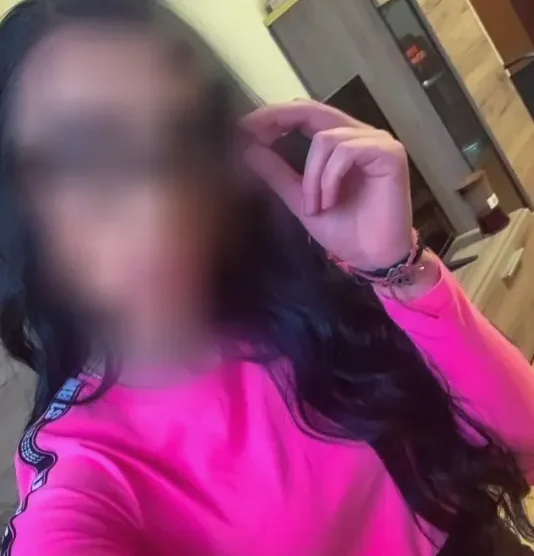 Alina, 35