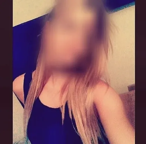 Antonia, 36