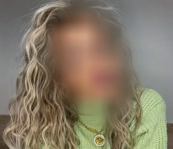 Ayse, 35