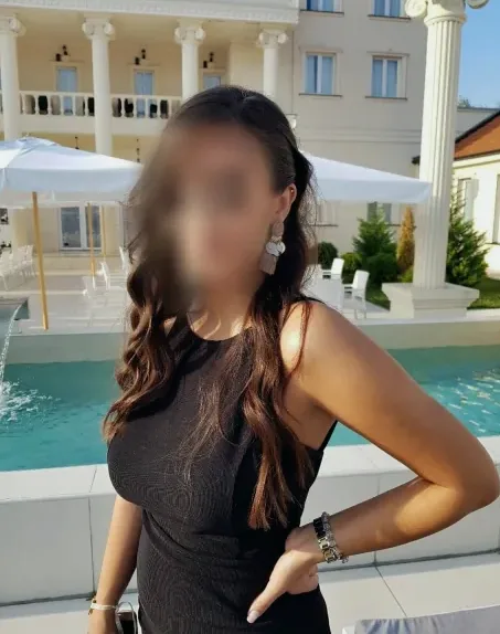 Merve, 29