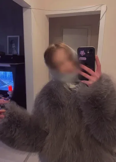 Pauline, 30