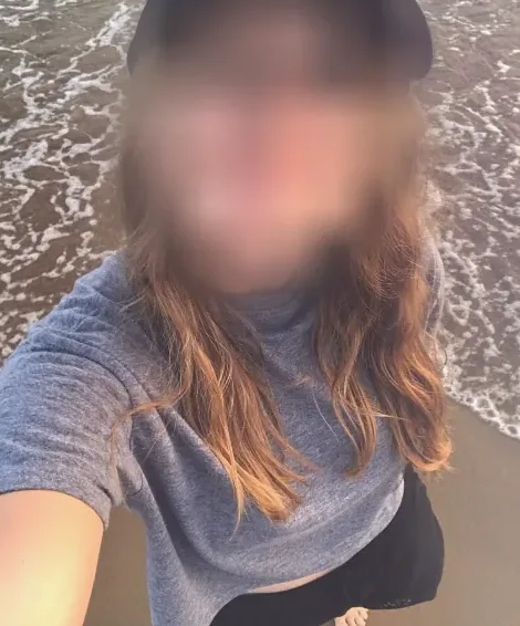 Rebecca, 36
